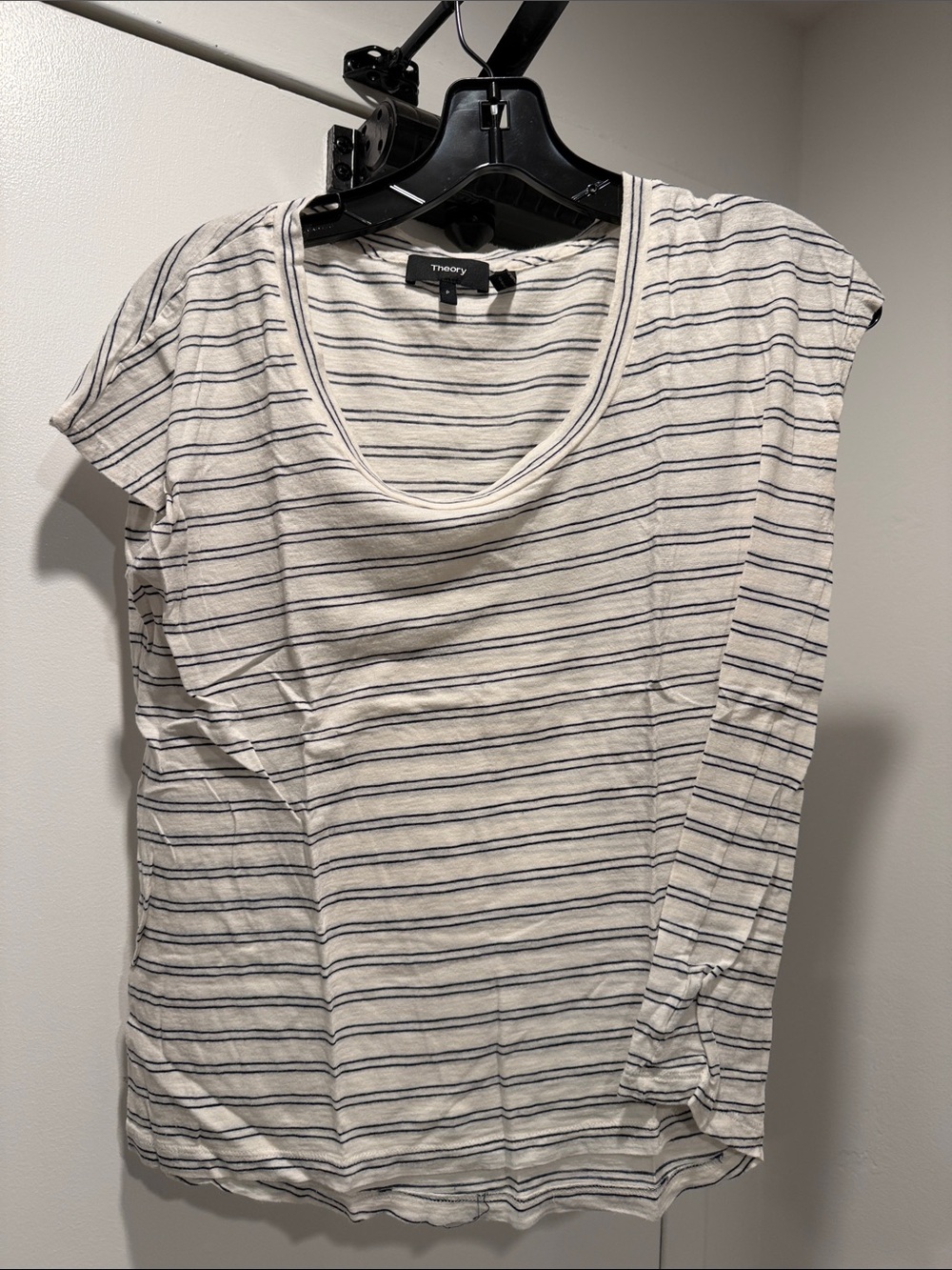 Theory Cream & Navy Striped Short Sleeve Scoop Neck Tee